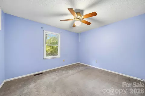 Bedroom - 11488 Beagle St, Midland, NC 28107 photo 6 of 13