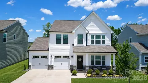 229 Batten Ridge Dr, Statesville, NC 28677