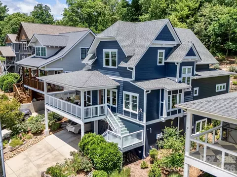 18 Thurland Ave, Asheville, NC 28803