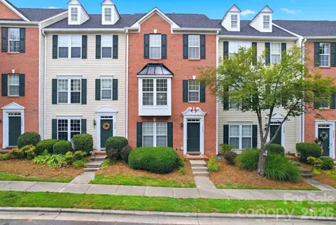 11712 Fiddlers Roof Ln, Charlotte, NC 28277
