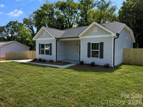 1006 John St, Monroe, NC 28110
