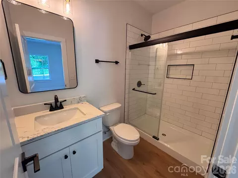 Bath - 1006 John St, Monroe, NC 28110 photo 3 of 3