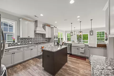 Kitchen - 3025 Haley Cir, Davidson, NC 28036 photo 2 of 3