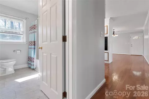 Entry Way - 425 Bost Rd, Morganton, NC 28655 photo 1 of 1
