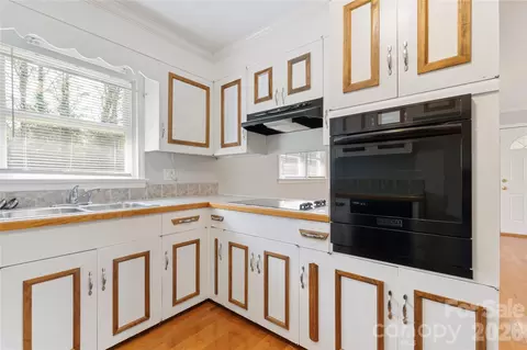 Kitchen - 425 Bost Rd, Morganton, NC 28655 photo 2 of 3