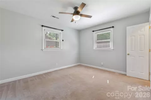 Bedroom - 425 Bost Rd, Morganton, NC 28655 photo 2 of 4
