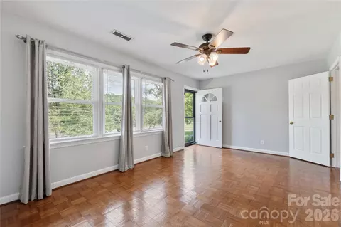 Living - 425 Bost Rd, Morganton, NC 28655 photo 2 of 3