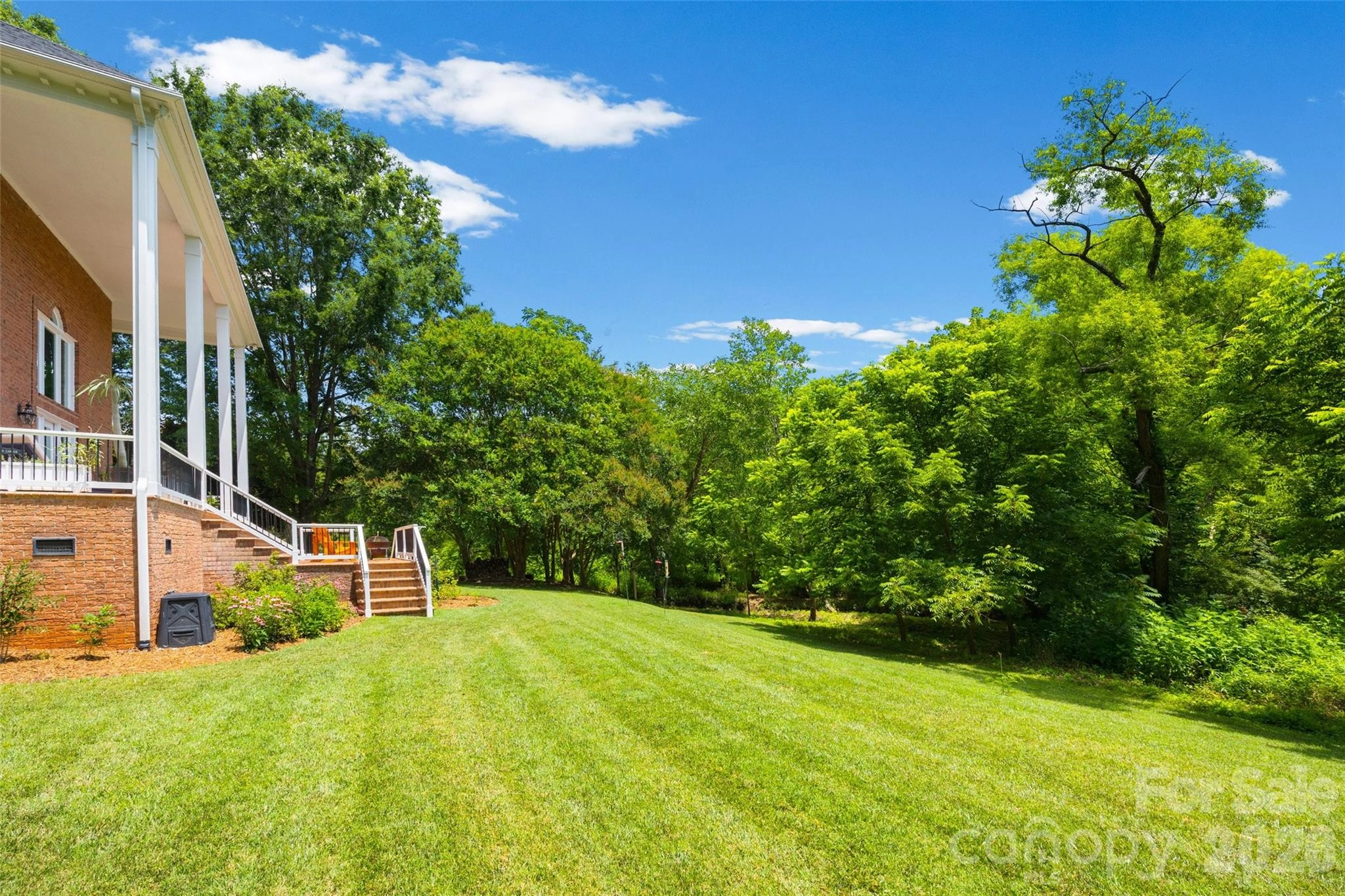 Exterior - 636 Landsdowne Ct, Fort Mill, SC 29708 photo 5 of 9