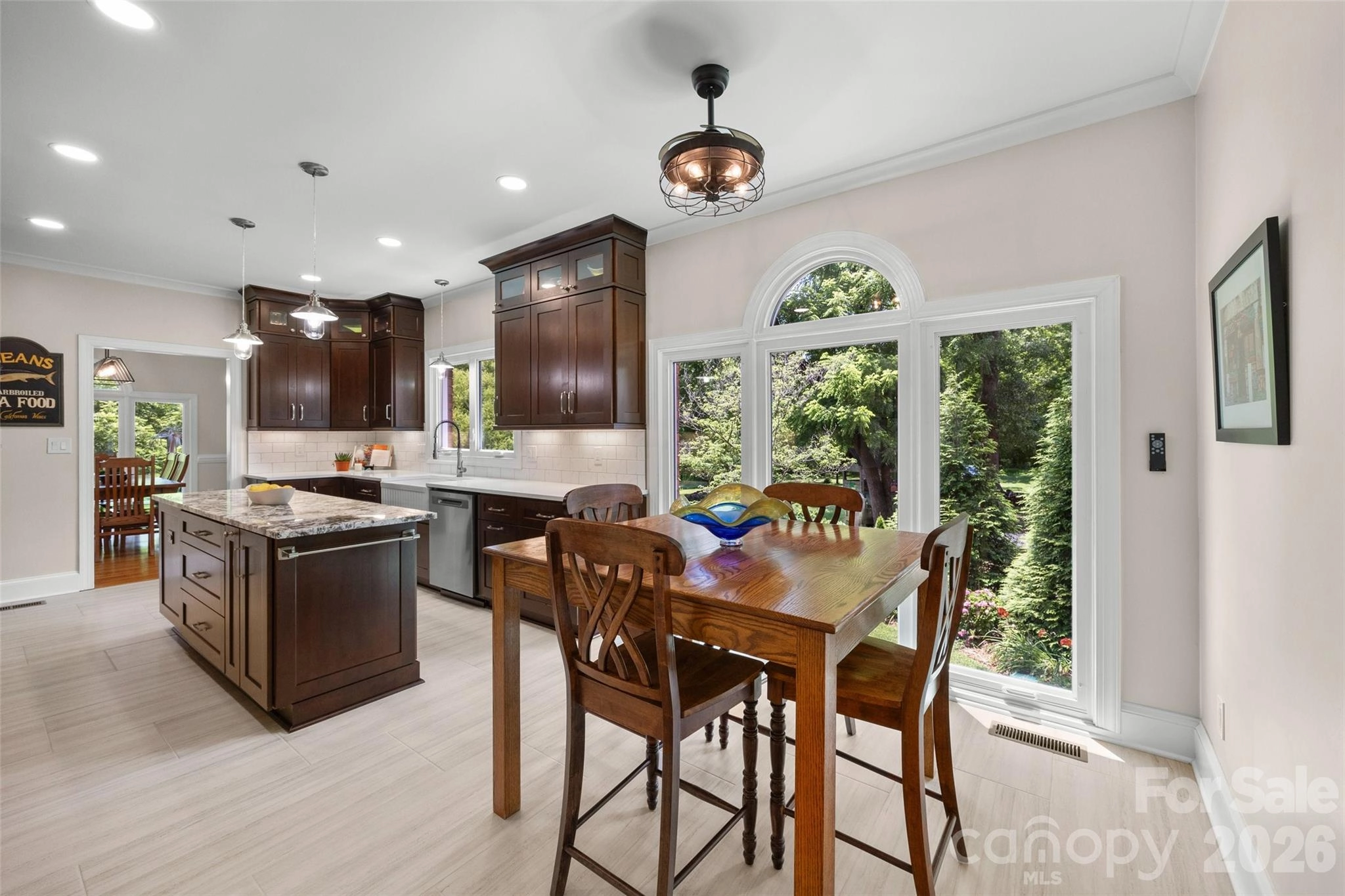 Kitchen - 636 Landsdowne Ct, Fort Mill, SC 29708 photo 3 of 4