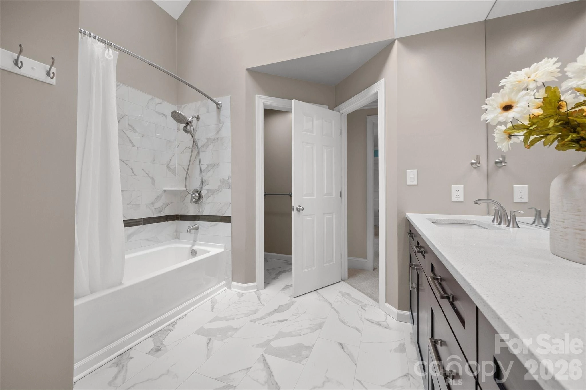Bath - 636 Landsdowne Ct, Fort Mill, SC 29708 photo 5 of 5