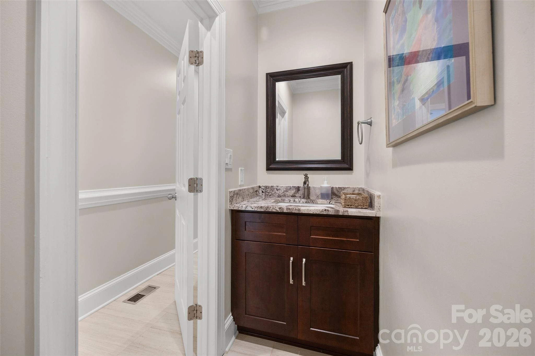 Entry Way - 636 Landsdowne Ct, Fort Mill, SC 29708 photo 3 of 5