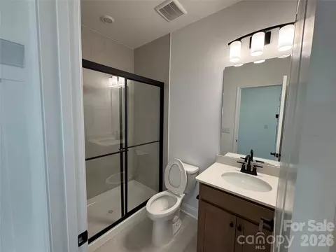 Bath - 964 Kinship Dr, Lancaster, SC 29720 photo 1 of 4