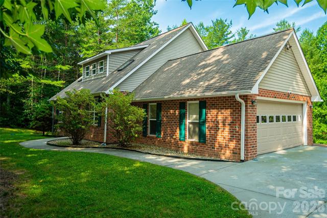 1518 Southpointe Dr, Morganton, NC 28655