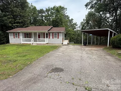 628 Hidden View Loop, Marion, NC 28752