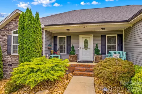 Exterior - 101 Ruby Ln, Maiden, NC 28650 photo 2 of 13