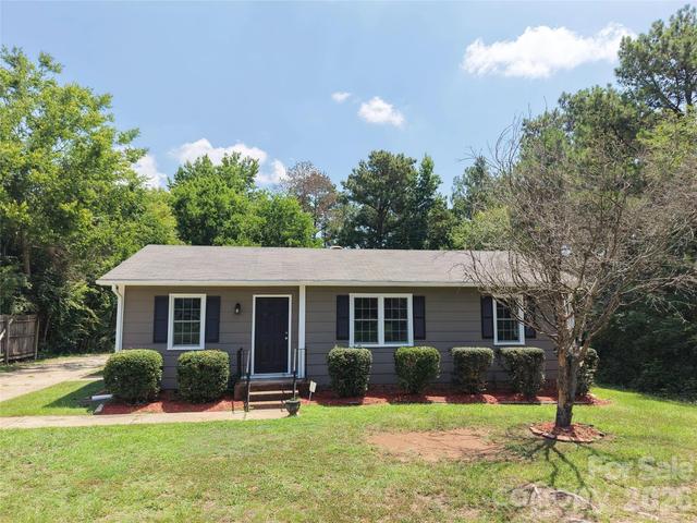 3853 Country Club Rd, Wadesboro, NC 28170