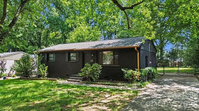 2616 Springway Dr, Charlotte, NC 28205