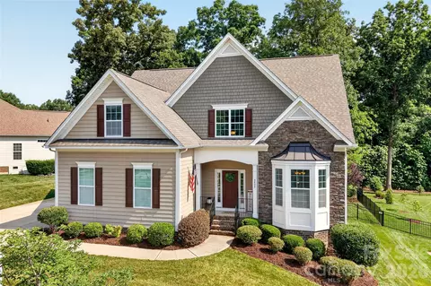 6405 Alba Rose Ln, Huntersville, NC 28078
