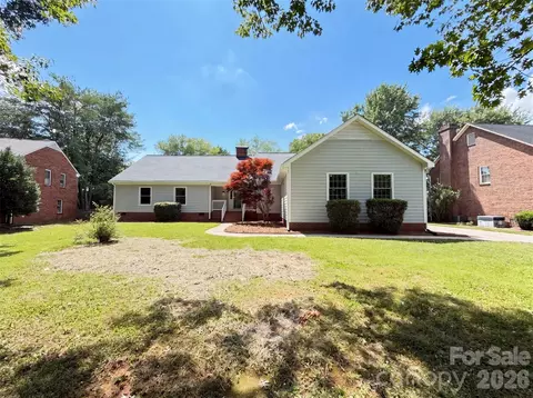6505 Boykin Spaniel Rd, Charlotte, NC 28277