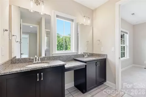 Bath - 18314 Doves Crest Rd, Cornelius, NC 28031 photo 5 of 5