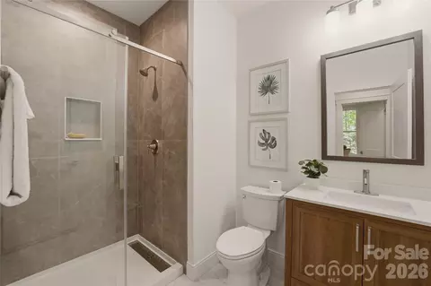 Bath - 1701 Beechwood Ln, Monroe, NC 28112 photo 3 of 4