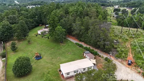 81 Pine Mount Rd, Weaverville, NC 28787