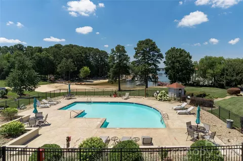 17919 Kings Point K Dr #K, Cornelius, NC 28031