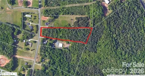 10271 Flowes Store Rd, Midland, NC 28107