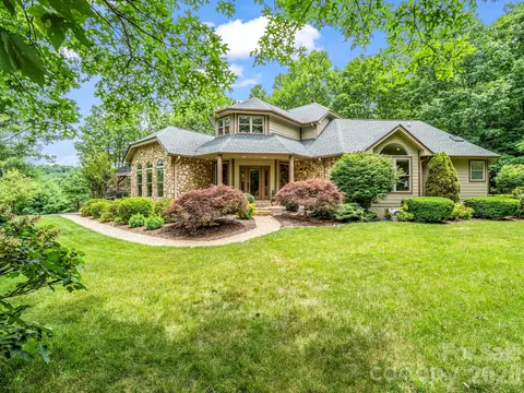 131 Arcadia Falls Way, Black Mountain, NC 28711