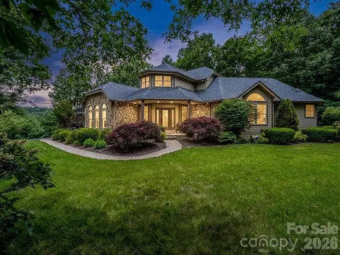 131 Arcadia Falls Way, Black Mountain, NC 28711