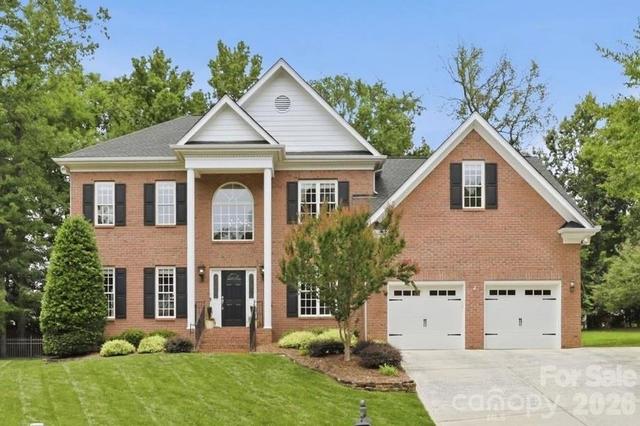 7011 Edenderry Dr, Charlotte, NC 28270