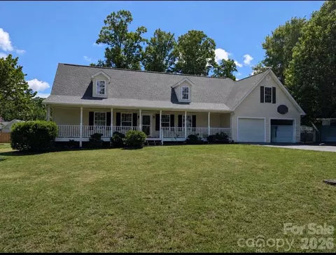 51 Jericho Ridge Rd, Fletcher, NC 28732