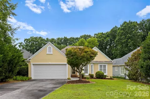 4123 Fairway Downs Ct, Charlotte, NC 28277