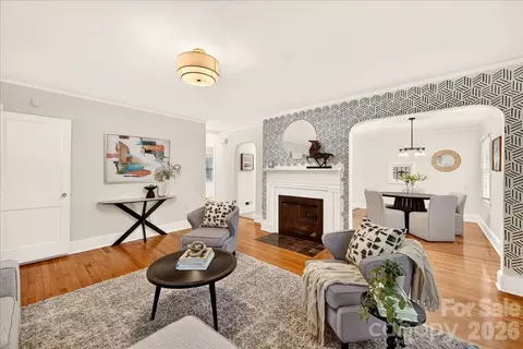 1808 Truman Rd, Charlotte, NC 28205