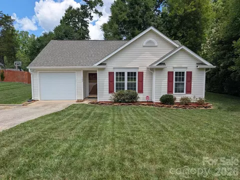 704 Gum Branch Rd, Charlotte, NC 28214