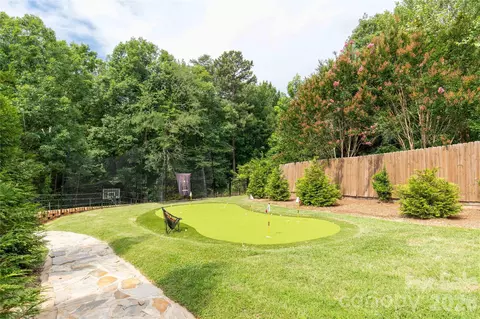 Exterior - 378 Squirrel Ln, Clover, SC 29710 photo 3 of 10