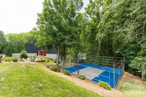 Exterior - 378 Squirrel Ln, Clover, SC 29710 photo 5 of 10