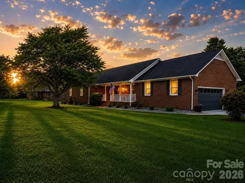 2506 Nancy Ln, Harrisburg, NC 28075