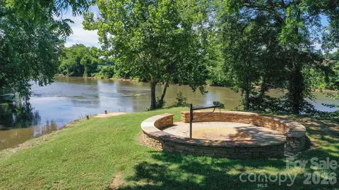 View/Area - 8504 Hampton Rd, Clemmons, NC 27012 photo 2 of 3