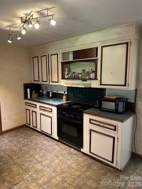 Kitchen - Undisclosed, Denver, NC 28037 photo 1 of 3