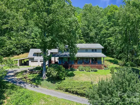 349 Spring Creek Rd, Bakersville, NC 28705