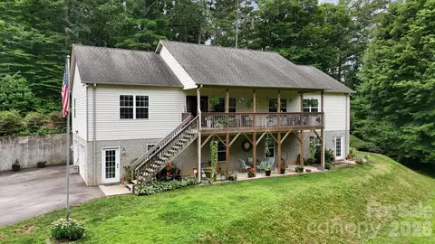 90 King Rd, Weaverville, NC 28787