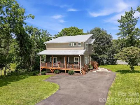 777 High St, Canton, NC 28716