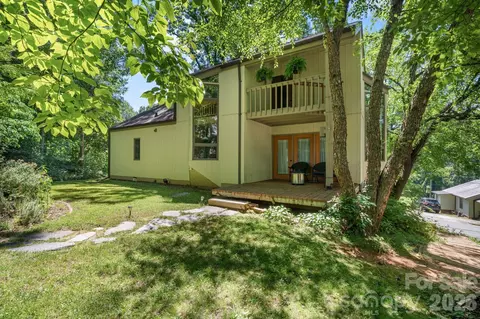 705 W Union St, Morganton, NC 28655