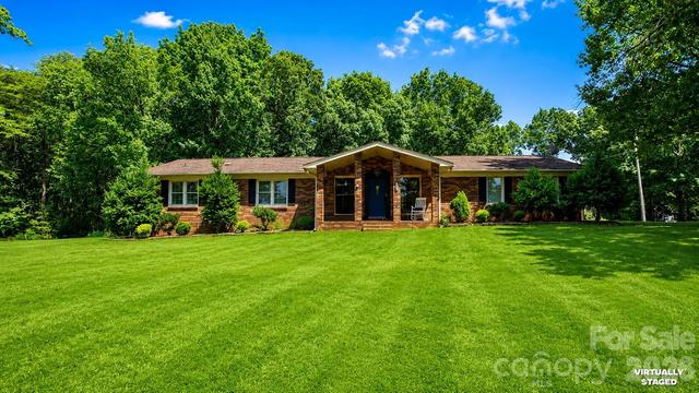 5374 N Nc 150 Hwy, Lincolnton, NC 28092
