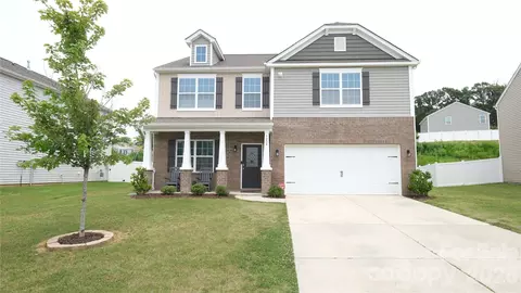 7032 Branch Fork Rd, Charlotte, NC 28215