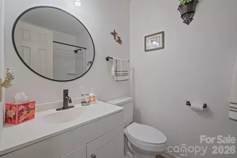 1504 2nd Ne St NE, Conover, NC 28613 photo 22