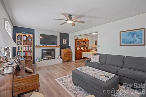 1504 2nd Ne St NE, Conover, NC 28613 photo 11