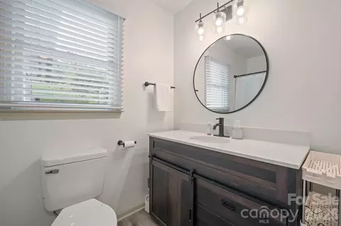 1504 2nd Ne St NE, Conover, NC 28613 photo 25
