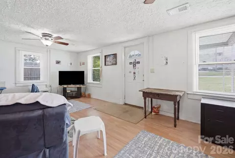 Living - 3948 Main Avenue Nw Dr NW, Hickory, NC 28601 photo 3 of 3